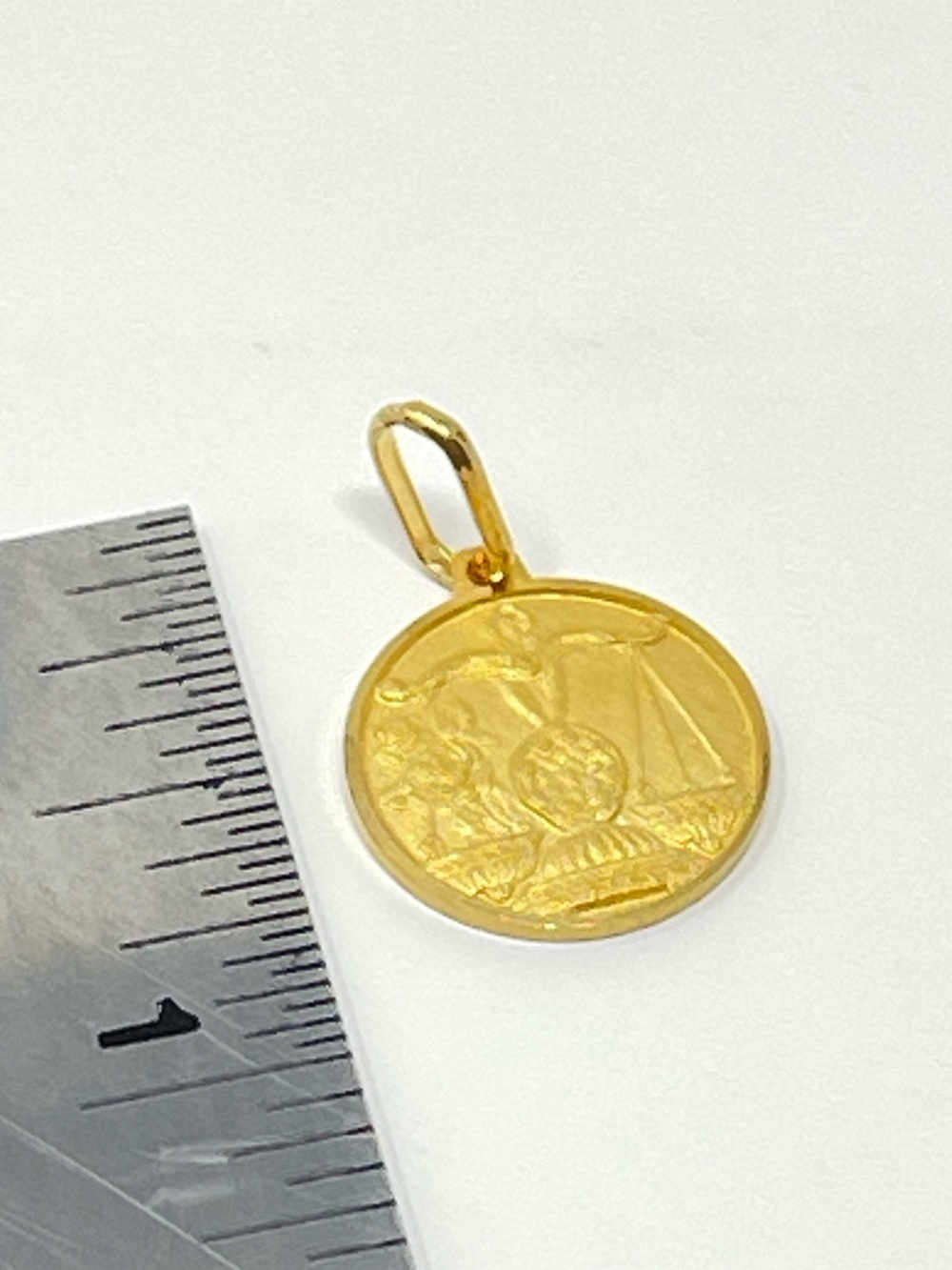 New Anthropologie x Melanie Auld Zodiac Charm Gold Libra - Picture 2 of 3